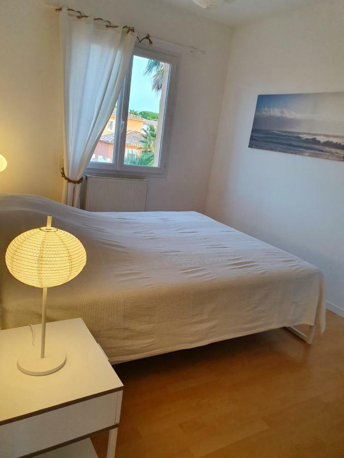 Maison Les Pins Aigues-Mortes Exterior photo